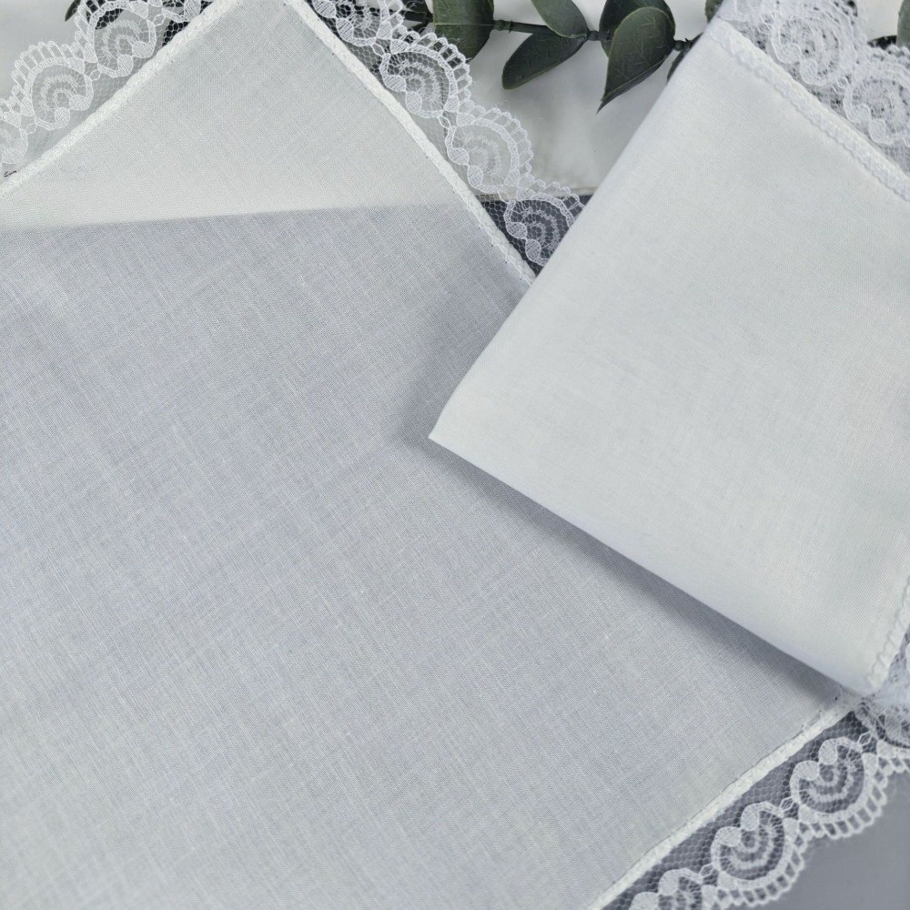 6 Stück neue reinweiße Spitzen – Monogrammed Handkerchief Bewertung und Preis